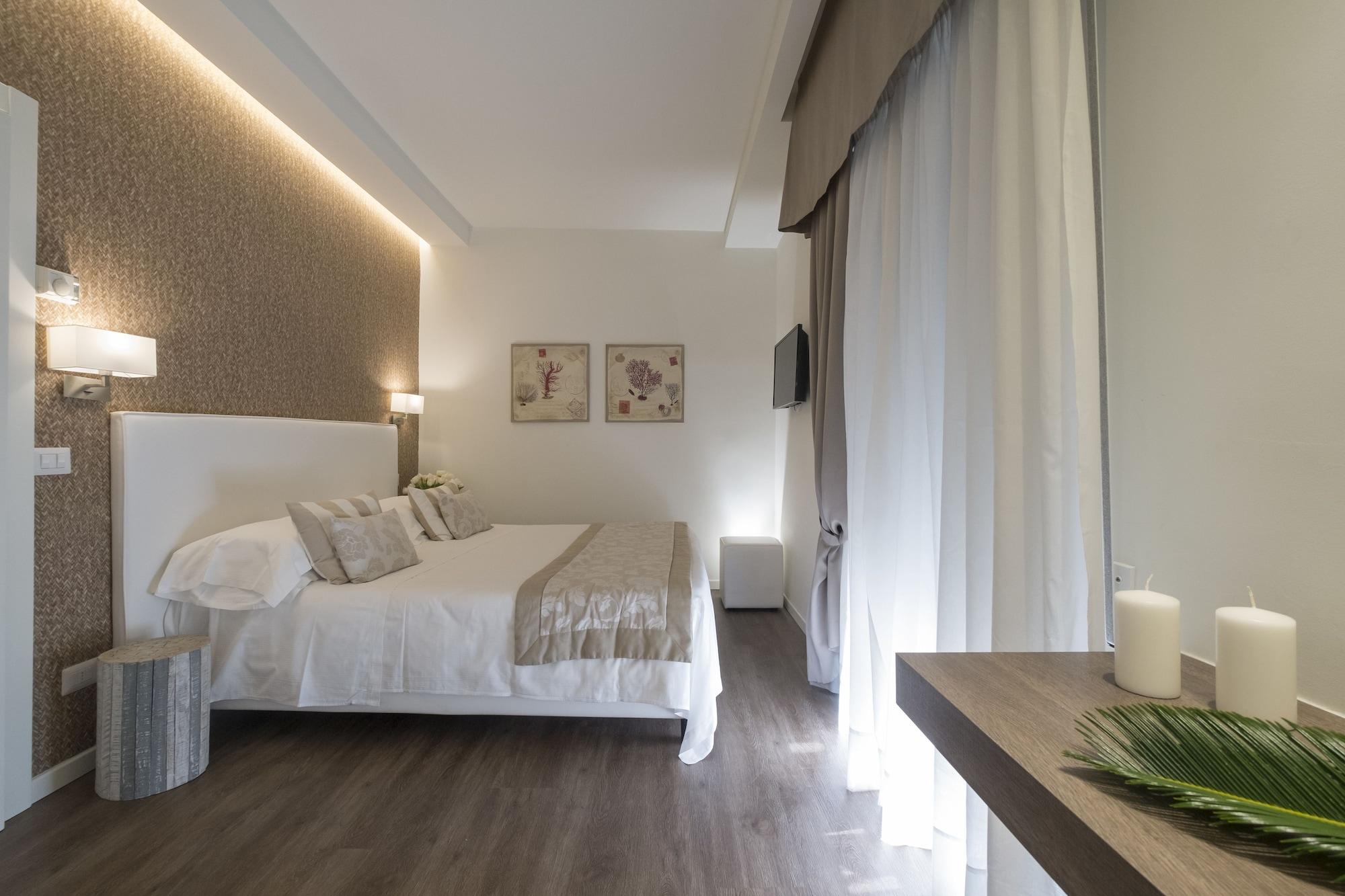 Hotel Mon Cheri Riccione Bagian luar foto